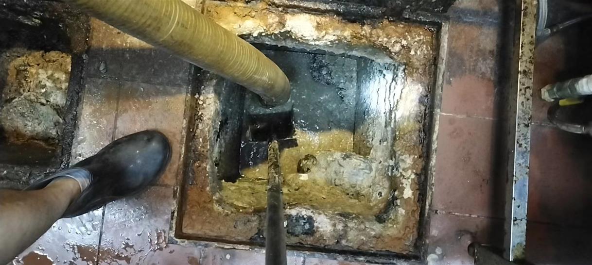 扎赉特化油池清理-污水池清掏